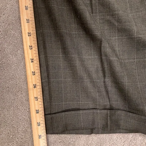 Jos A Bank Suit Mens 48L Olive Windowpane Corporate Dapper Timeless Office 2 pc